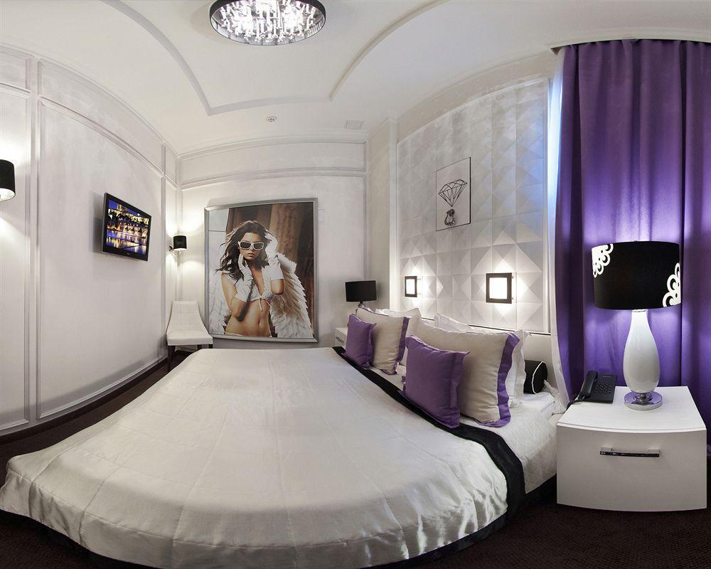 Mirax Boutique Hotel Kharkiv Exterior photo